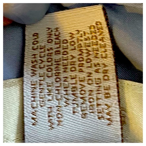 Chico’s Button Down Silky Soft Blue Shirt Size 1 - Picture 3 of 4